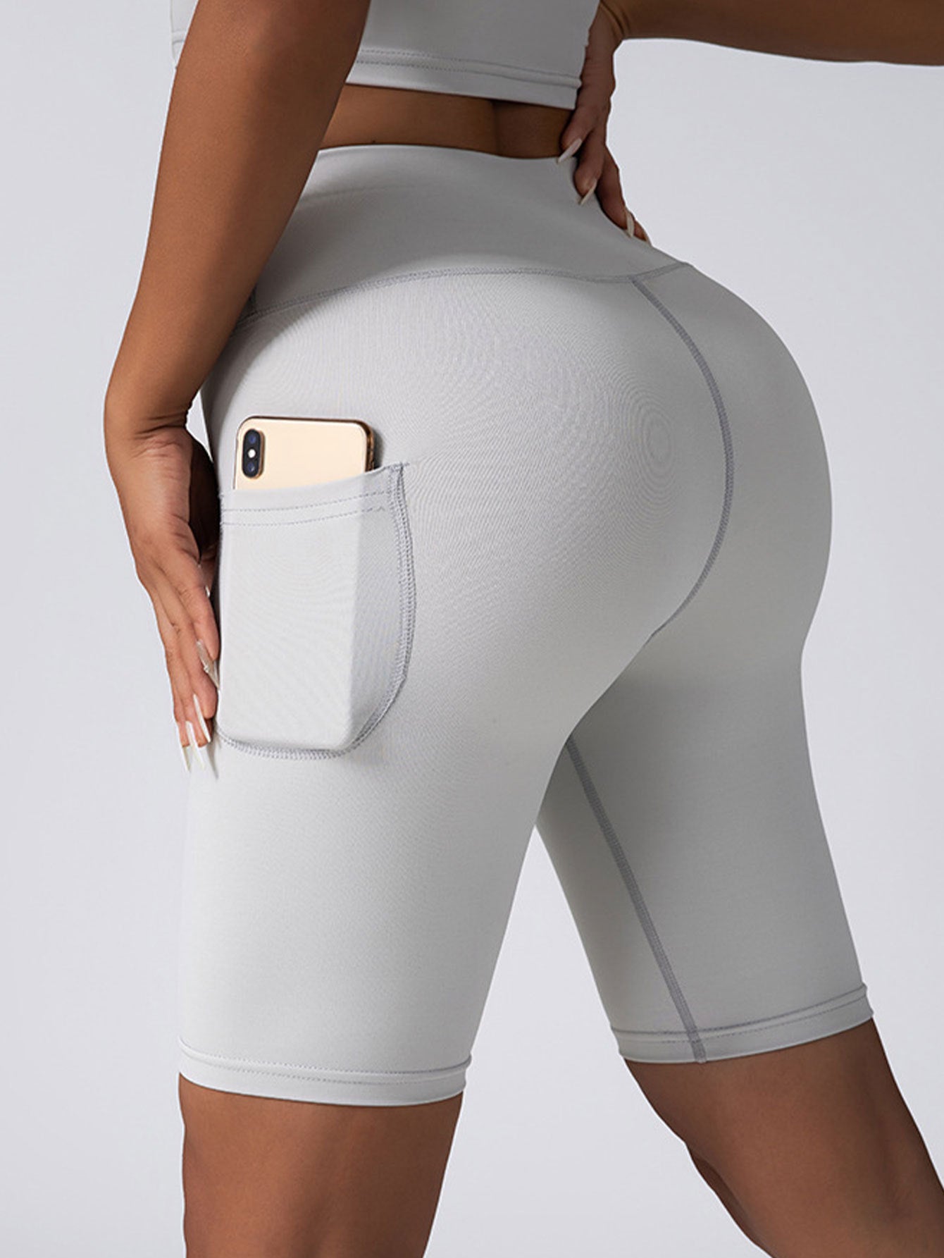 High-waisted Biker Shorts with Pockets